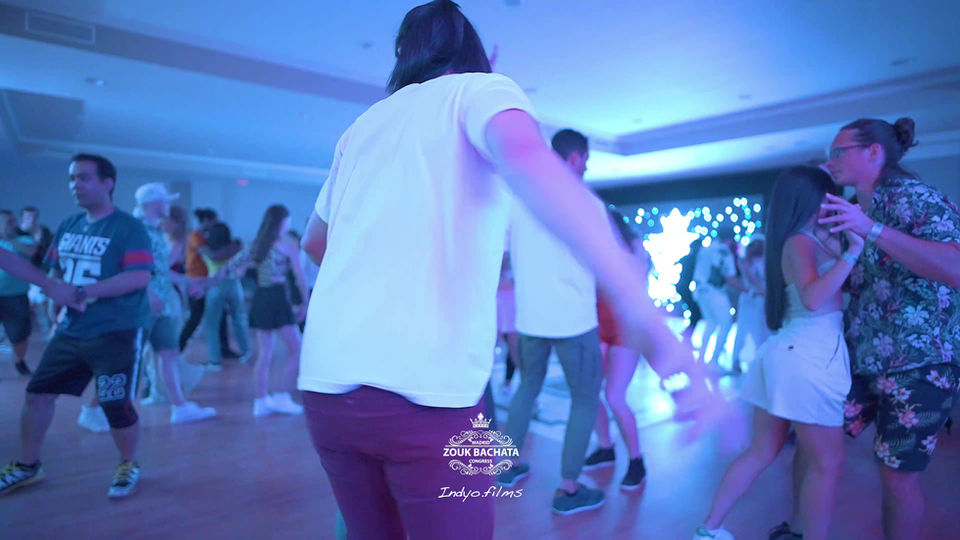 Social Dance (4k)